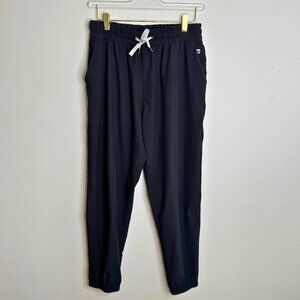 Vuori Women's Weekend Jogger Black (Size Medium)